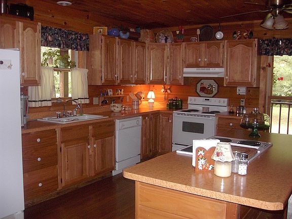 More Kitchen