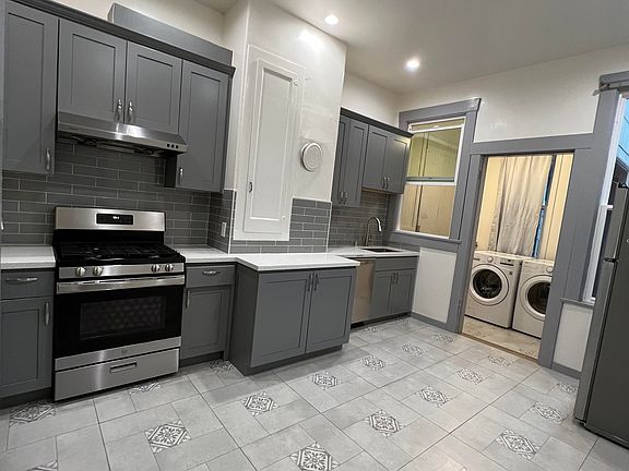 3rd image of 106 San Jose Ave #A