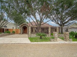 2306 Flores Dr #A, Mission, TX 78574