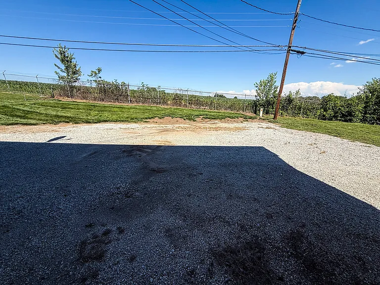 1723 Lion Rd — Photo 30