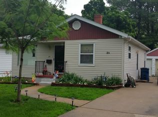 2 Orchard Ln, Collinsville, IL 62234
