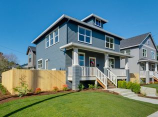 8421 N Burrage Ave, Portland, OR 97217