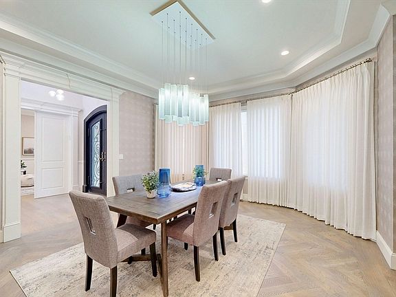 3rd image of 459 Dudley Rd