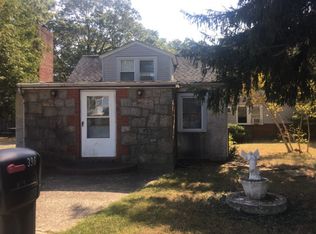 396 High St, Holbrook, NY 11741