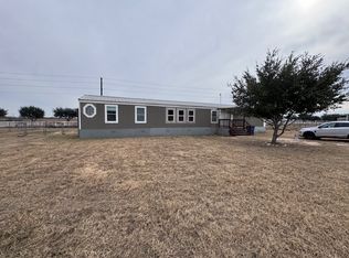 9470 Us Highway 87 W Trailer 9, La Vernia, TX 78121