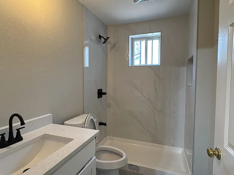 1226 Mayo St — Photo 4