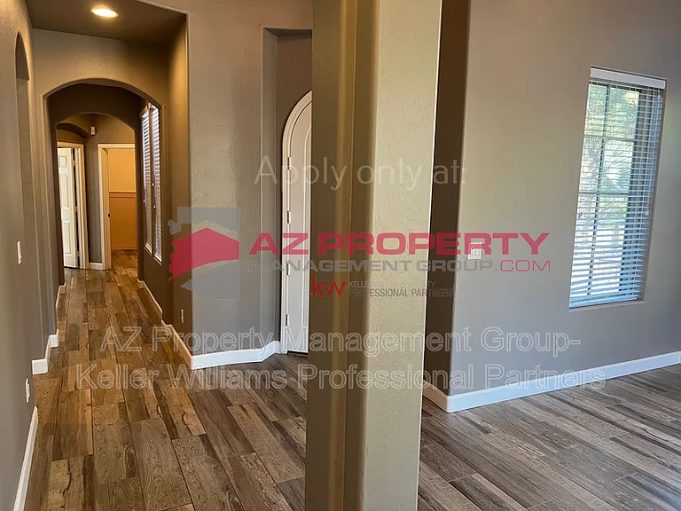 12549 N 152nd Dr — Photo 16