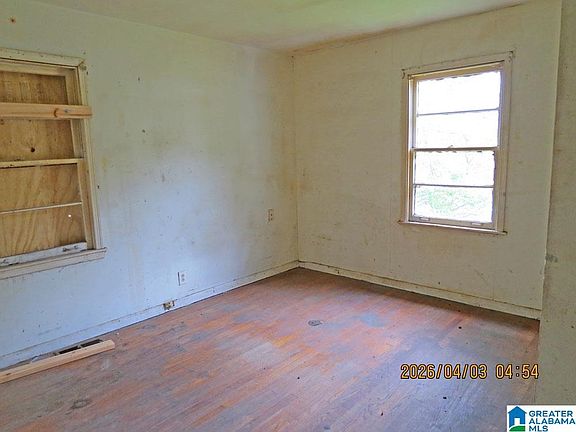 5th image of 7333 Paris Ave