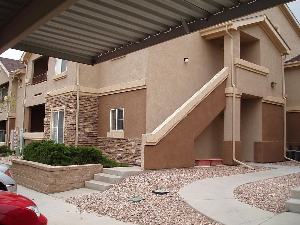 Front, east facing condo