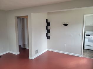 4271 Lake Ave APT 4, Rochester, NY 14612