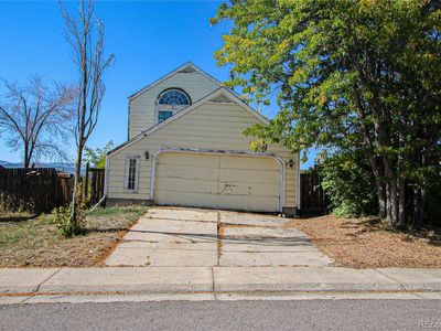 9863 W Elmhurst Place, Littleton, CO, 80128