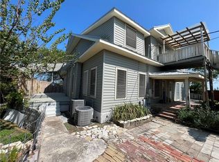 221 Commerce St #E, Portland, TX 78374