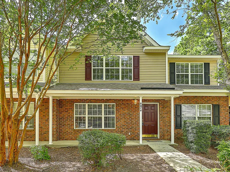 8074 Shadow Oak Dr — Photo 1