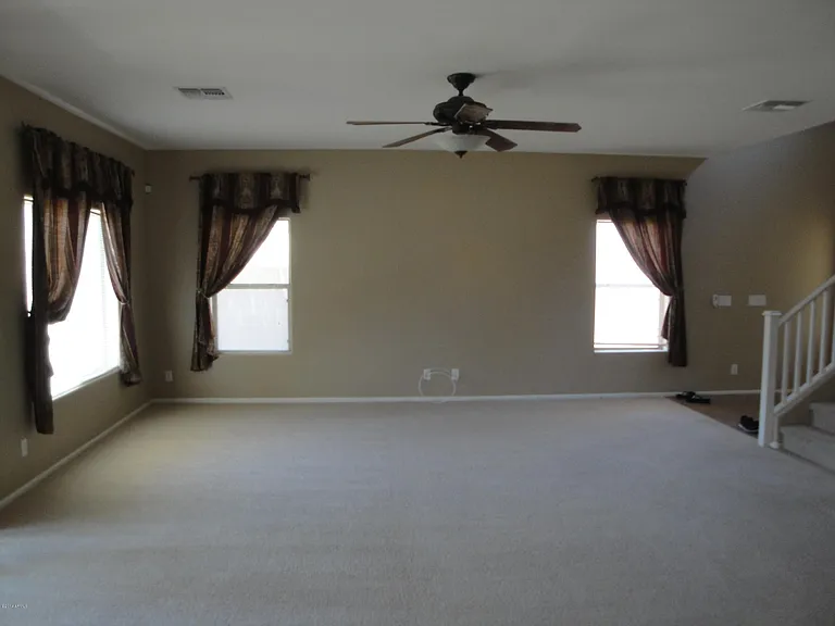 44457 W Knauss Dr — Photo 7