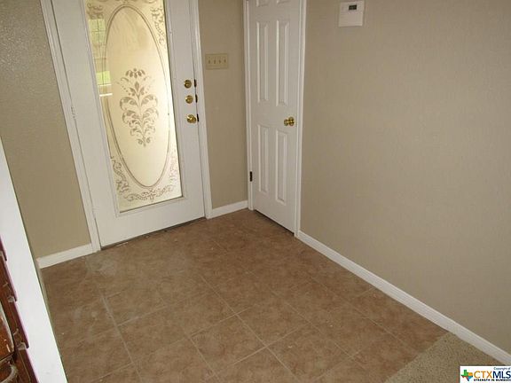 2nd image of 5835 Greenforest Cir