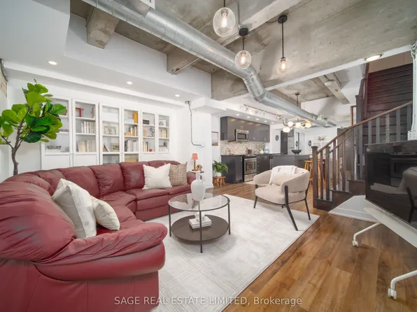 201 Carlaw Ave #128, Toronto, ON M4M 2S3