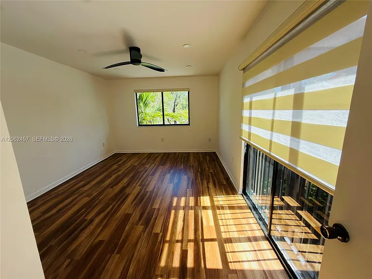 3957 Adra Ave #F-49 — Photo 22