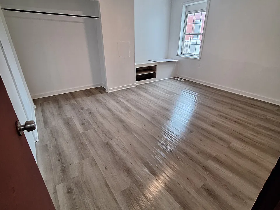 210 Walnut St