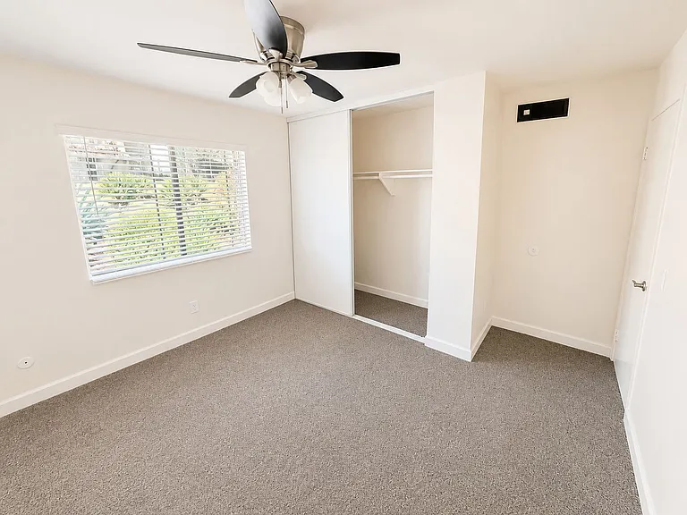 Summit Creek Apartments — Photo 17