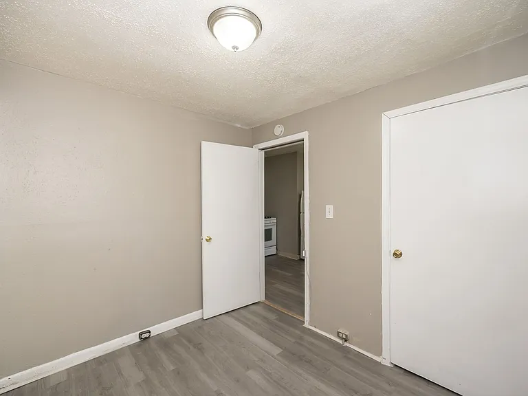 7044 Beulah Ave — Photo 14