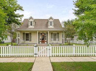 1432 Savannah St, Covington, LA 70433