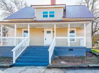 405 Jackson St, Clinton, SC 29325
