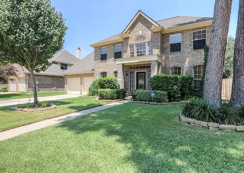 1st image of 17306 Pikes Peek Ct