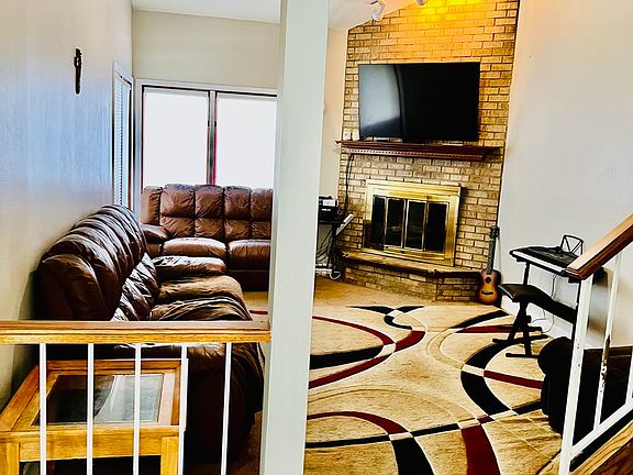 5th image of 768 Biloxie Ct