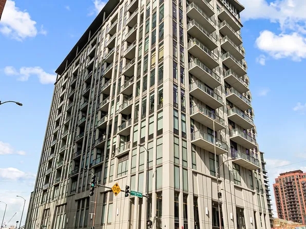 740 W Fulton St APT 1009, Chicago, IL 60661