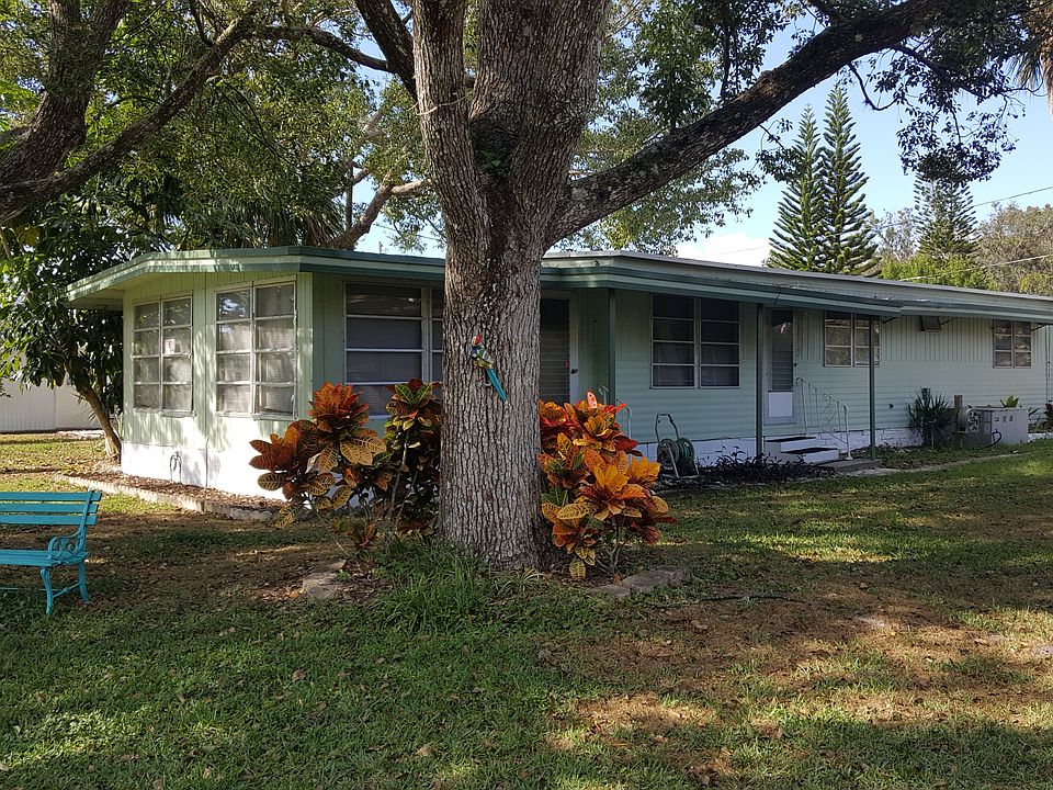1st image of 80 Holly Dr
