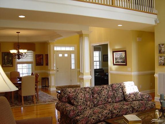 5th image of 3753 Selwyn Cir