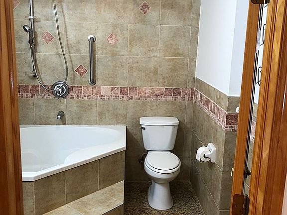 4th image of 1271 51st St #3Z