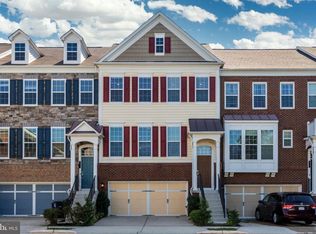 25450 Schooley Mill Ter, Chantilly, VA 20152
