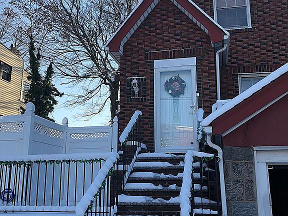 4th image of 701 Targee St