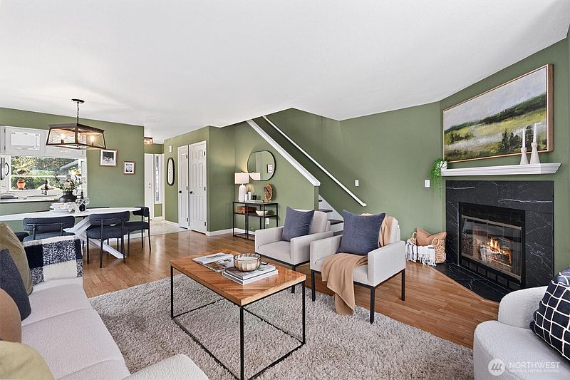 4th image of 3802 25th Avenue W #4G