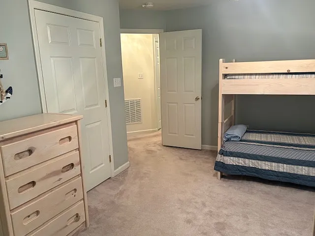 51 Newport Dr — Photo 11