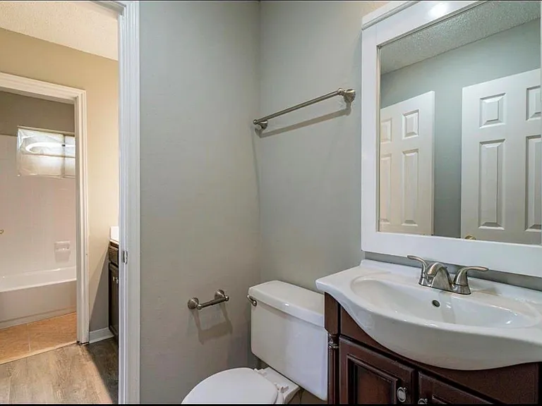 2714 Owens Cross Dr — Photo 6