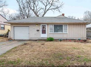 2272 Elpyco St, Wichita, KS 67218