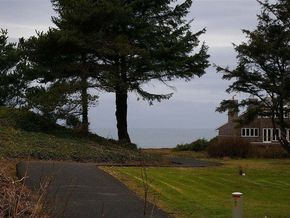 2nd image of 88 SW Breakers Scarp