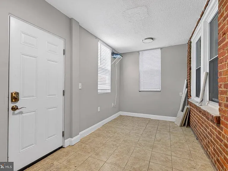 46 Quincy Pl NE #1 — Photo 16