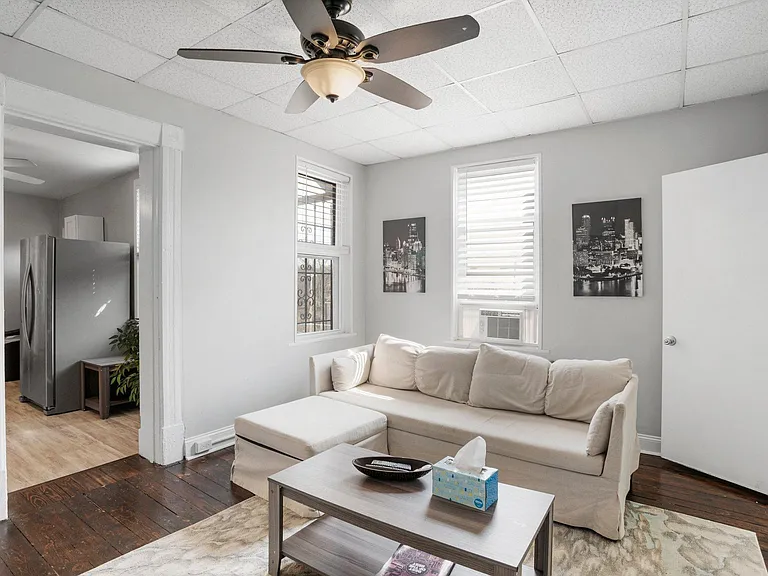 103 Roberts St #2 — Photo 3