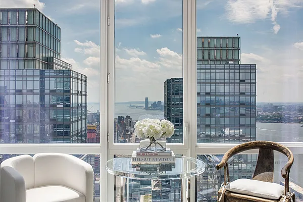 Rented by Bold Marketing | media 29