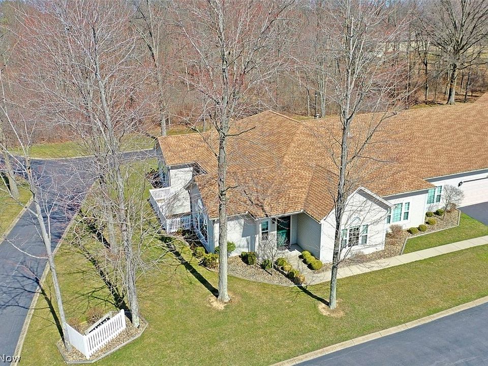 17 Hunters Woods Blvd #D, Canfield, OH 44406 | Zillow