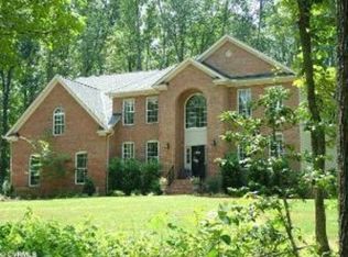 14034 Redhills Rd, Beaverdam, VA 23015