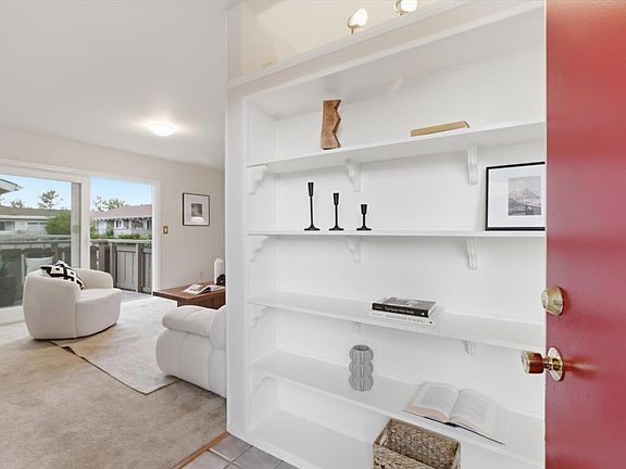 4th image of 255 S Rengstorff Ave APT 58
