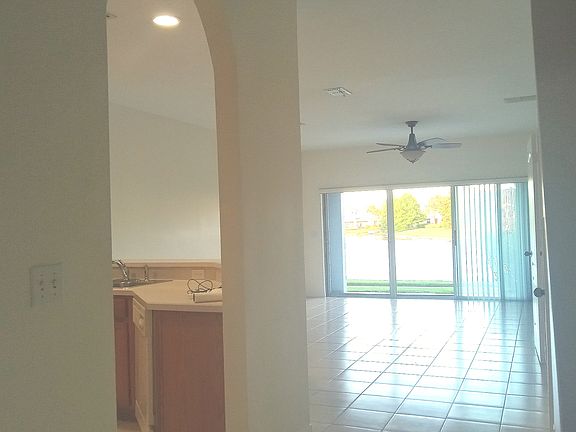2nd image of 9425 Flowering Cottonwood Rd #9425