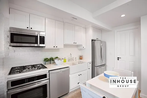 Sold by The InHouse Group | media 4