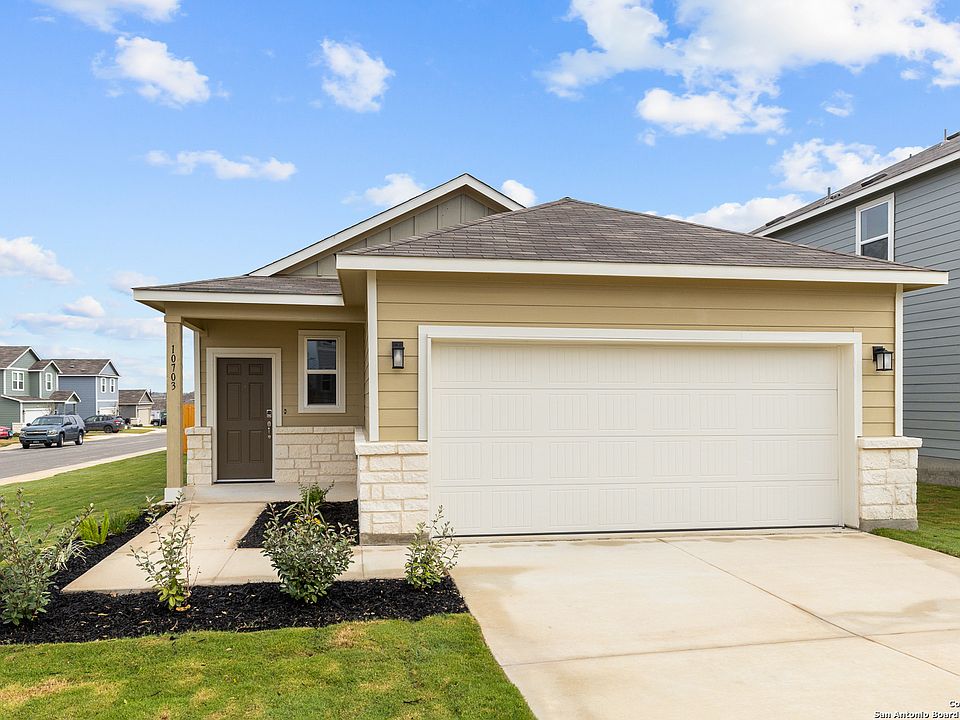 1st image of 10703 Gilmore Garden