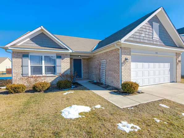 708 Jefferson Park Dr, Pittsboro, IN 46167