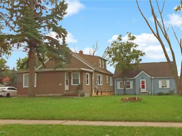 21880 Louis Rd, Bedford Heights, OH 44146
